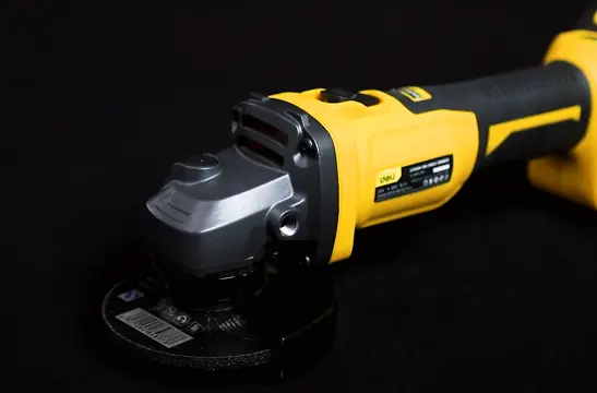 Deli Lithium Ion Angle Grinder - 翻译中...