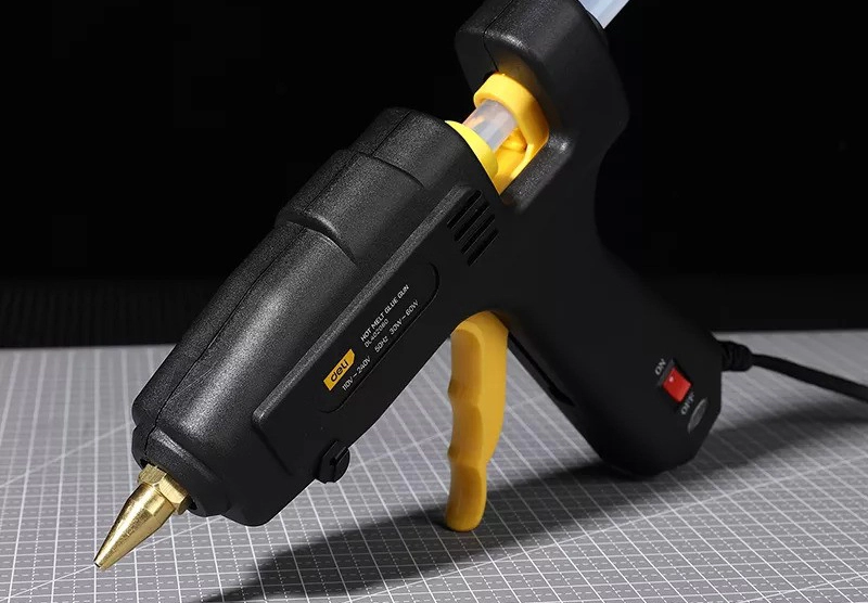 Maximize Efficiency with Power Tools for Precision Metal Cutting - 翻译中...